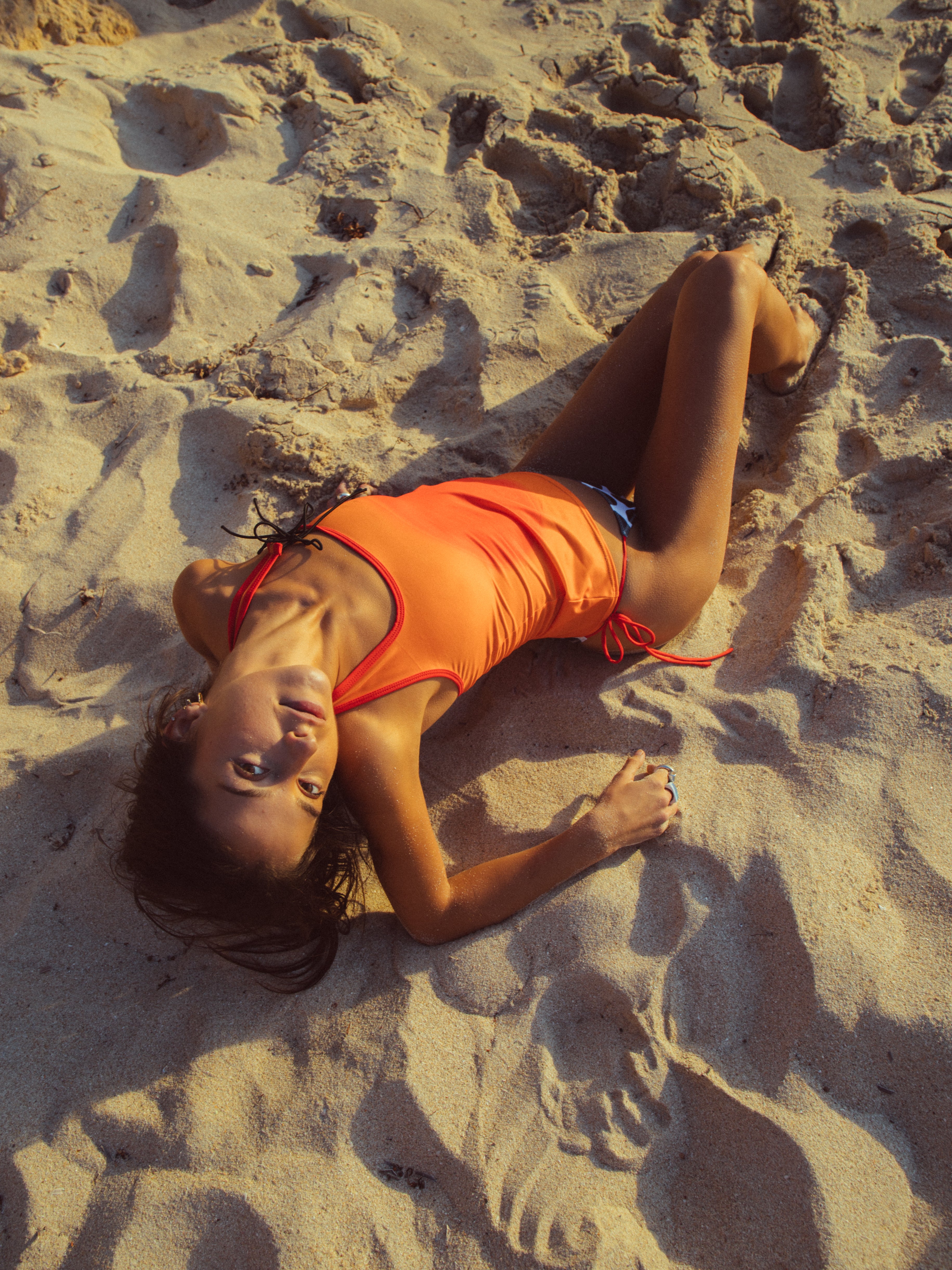 Zesto Tie Top